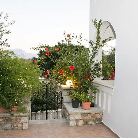 Apartmán Petroula Ii *