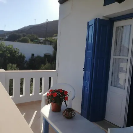 Petroula Ii Apartmán Emborios