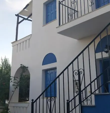 Petroula Ii Εμπορειός