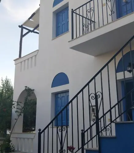 Petroula Ii Emborios