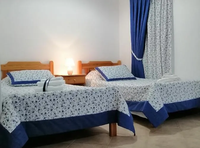 شقة Petroula Ii *